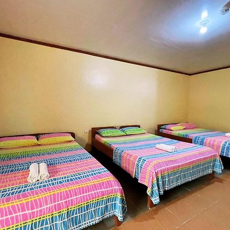 White Beach Hotel Puerto Galera Powered By Cocotel Екстериор снимка