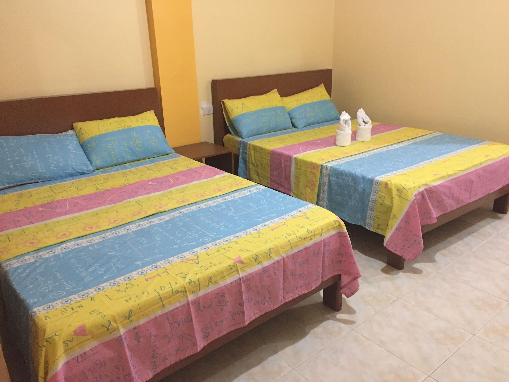 White Beach Hotel Puerto Galera Powered By Cocotel Екстериор снимка