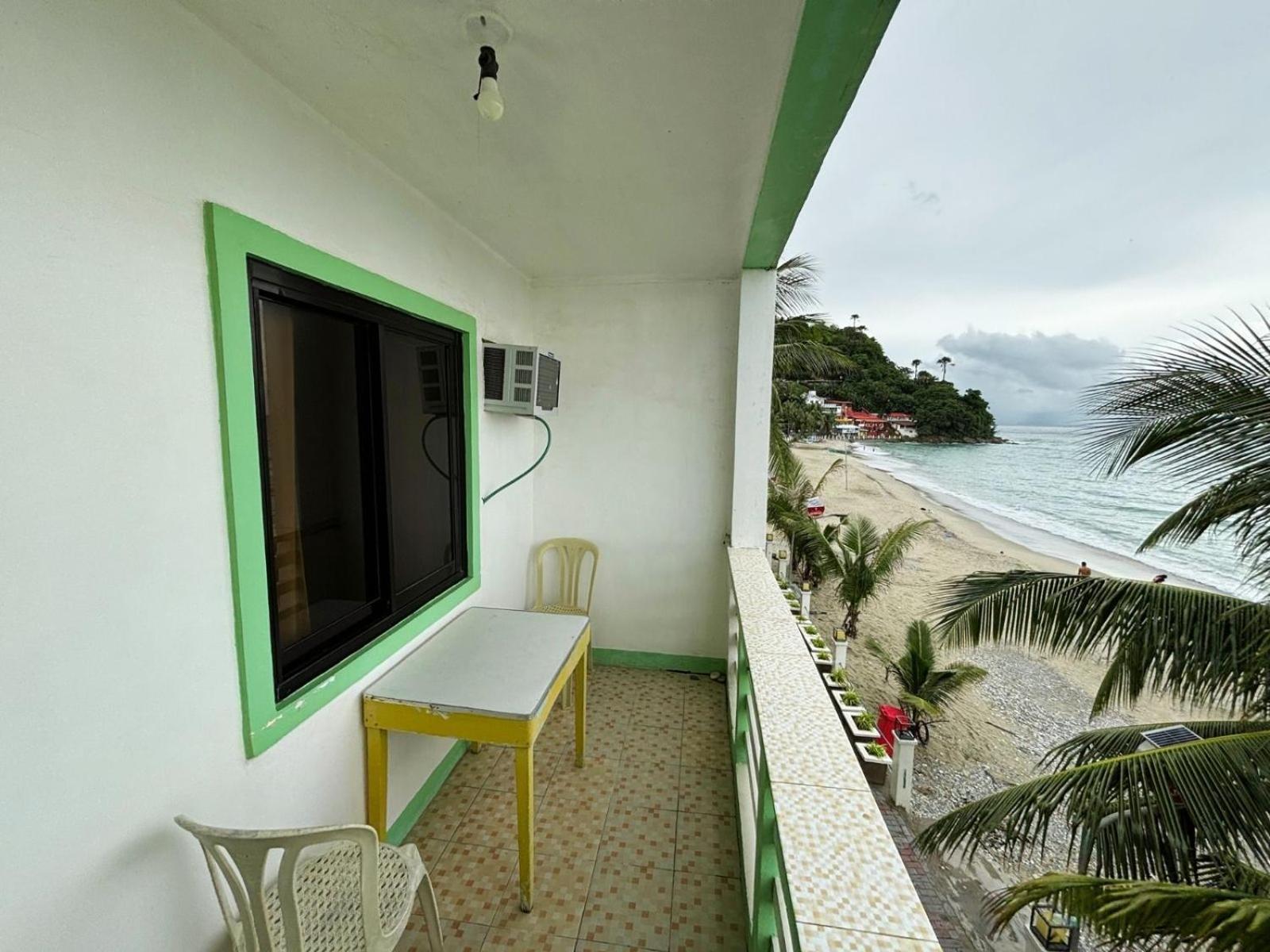 White Beach Hotel Puerto Galera Powered By Cocotel Екстериор снимка