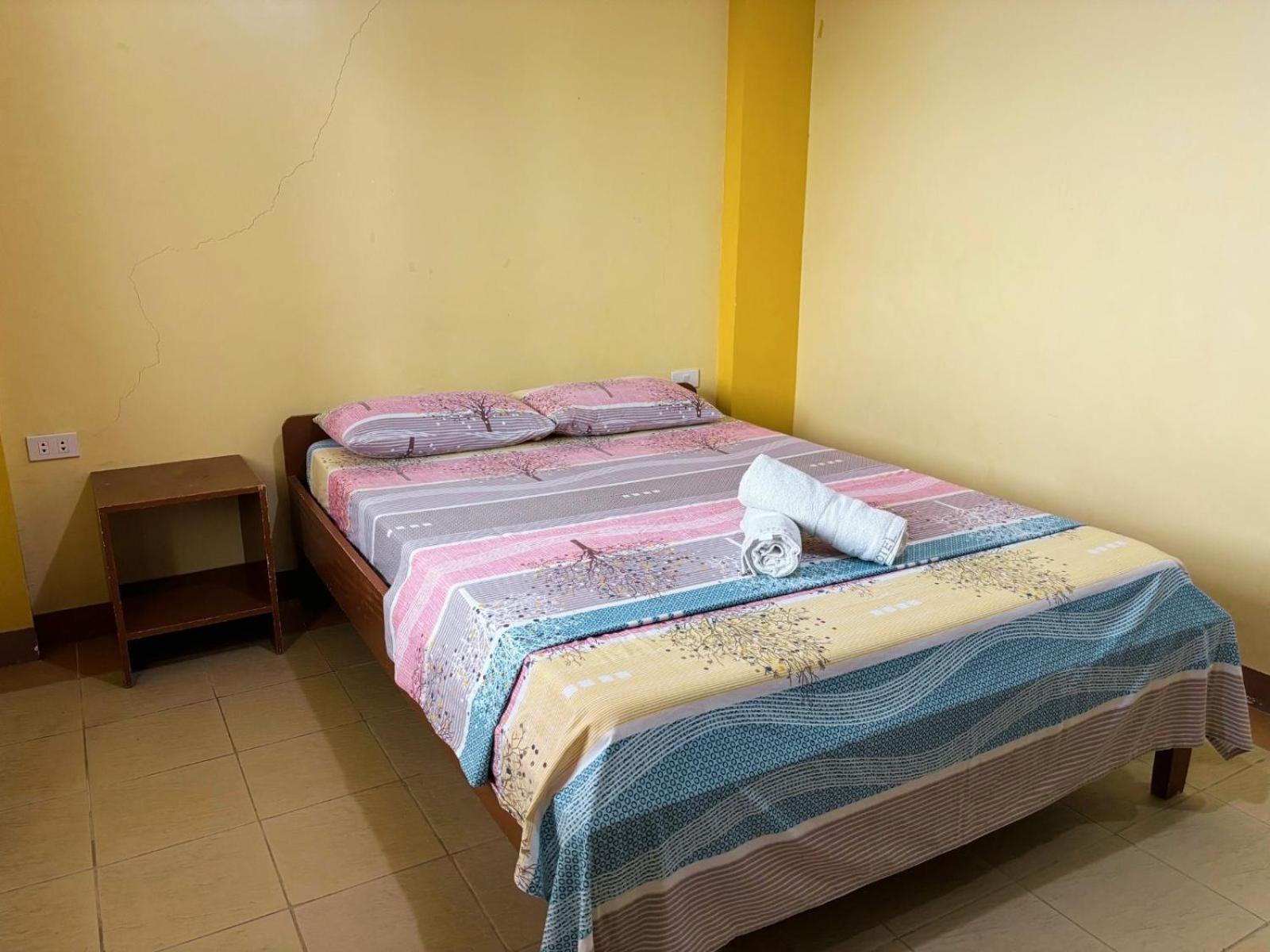 White Beach Hotel Puerto Galera Powered By Cocotel Екстериор снимка