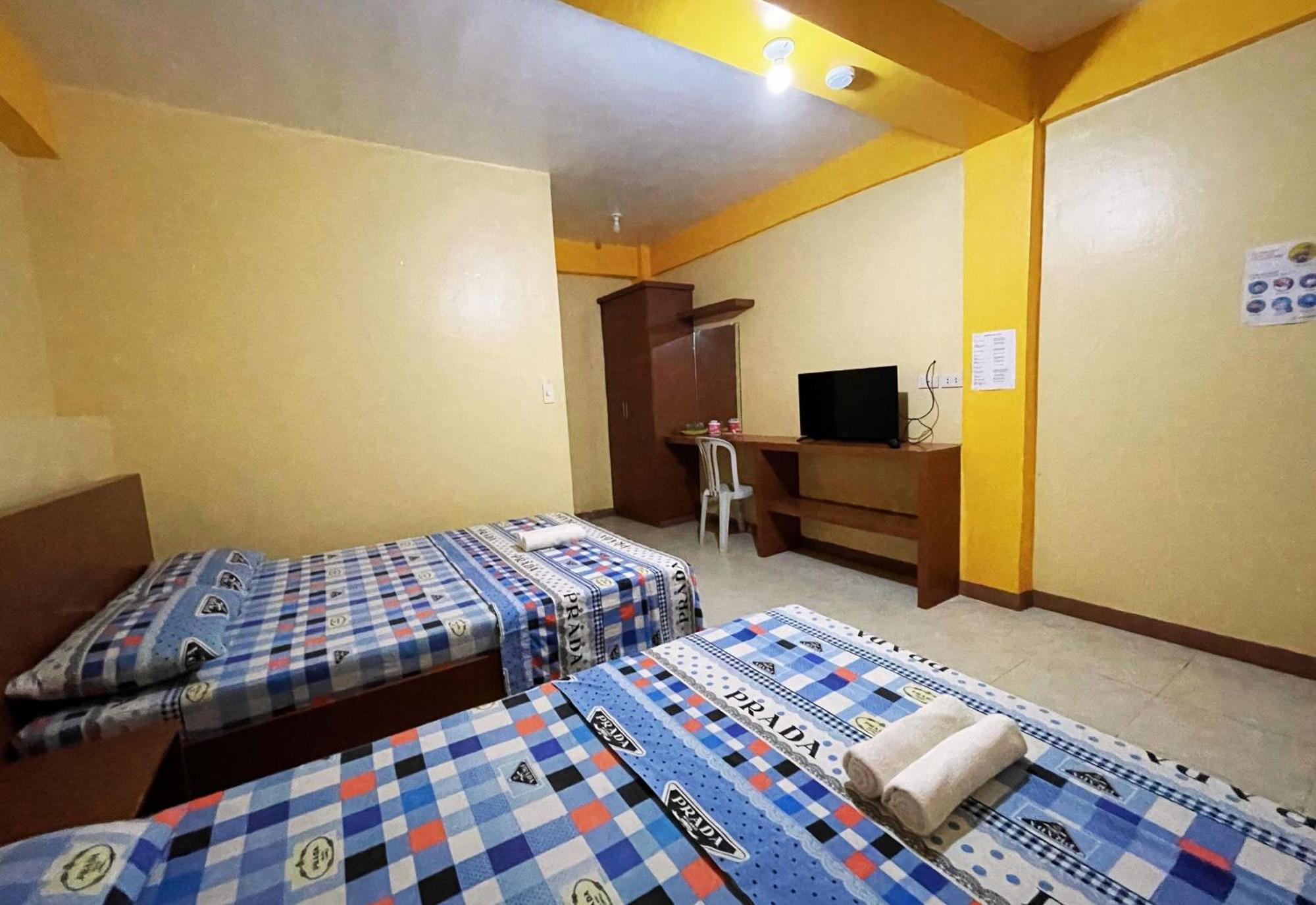 White Beach Hotel Puerto Galera Powered By Cocotel Екстериор снимка